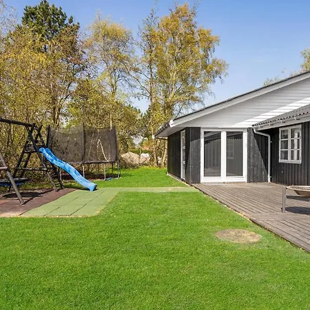 Amazing In With Sauna