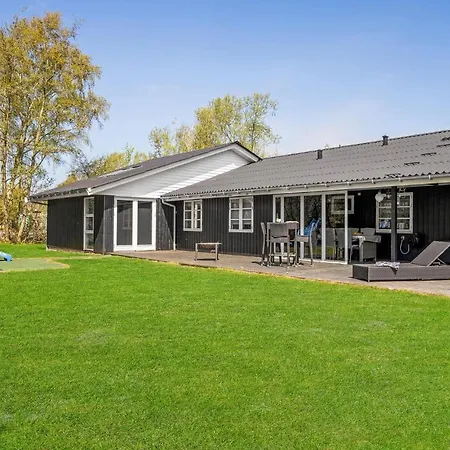Prachtig In Met Sauna Rødby
