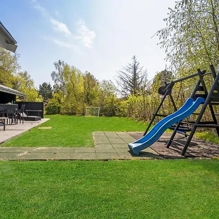 Amazing In With Sauna Rødby