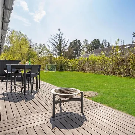 Amazing In With Sauna Rødby